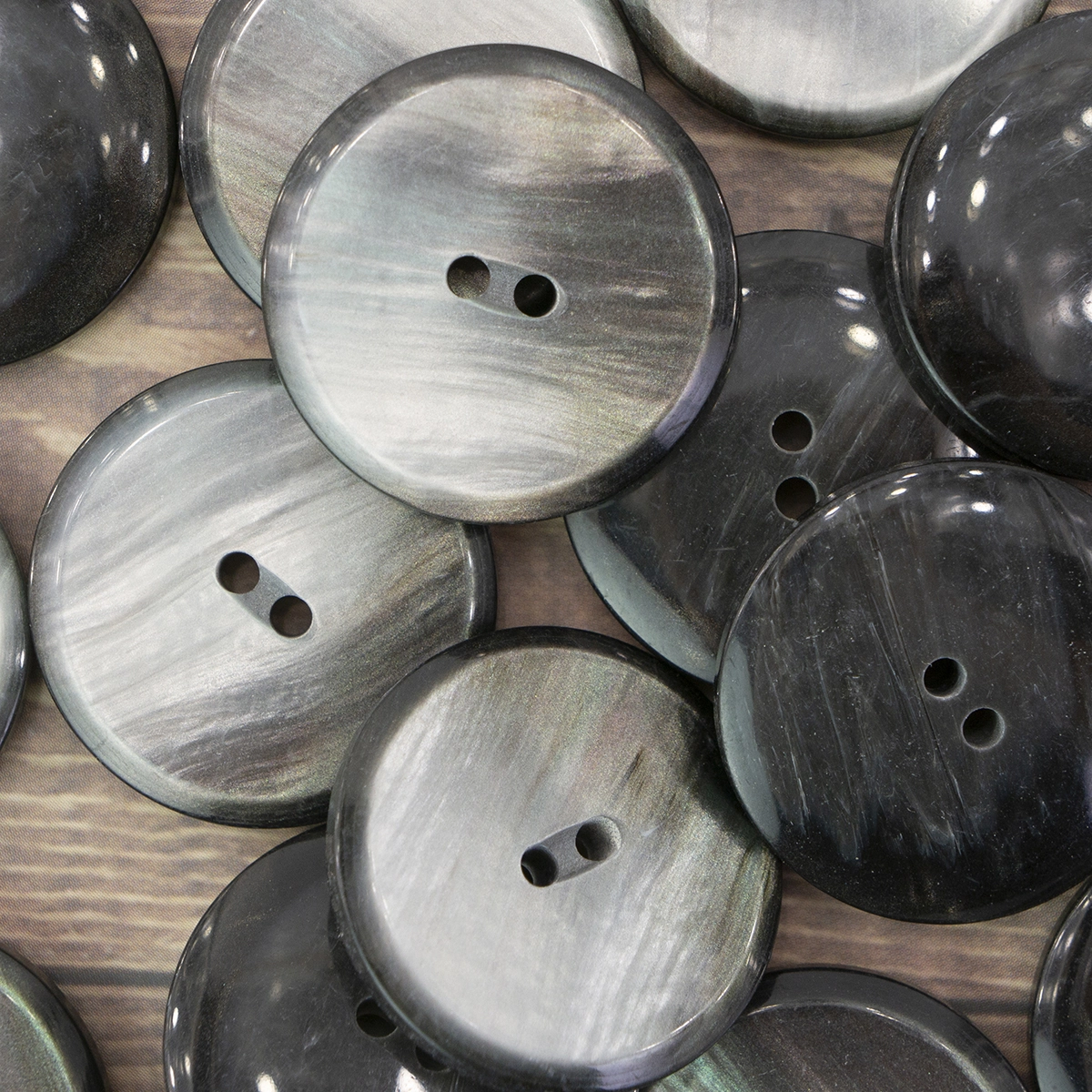 Пуговицы CONCEPT Mother of Pearl, размер 44 (28 мм), COL.2 Tahiti