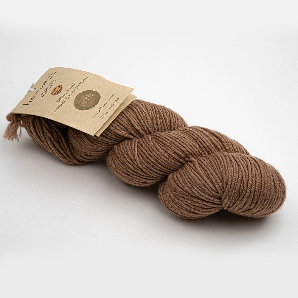 Пряжа URTH YARNS Harvest Worsted 100г walnut