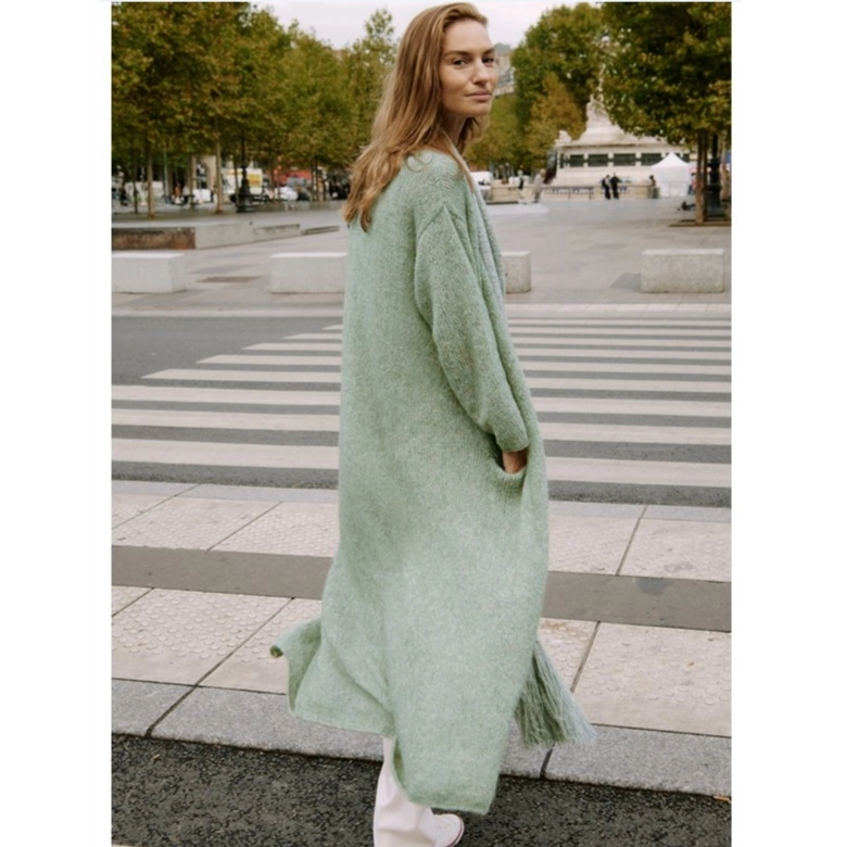 Описание пальто BELLA (Lookbook  №14, модель № 15) в электронном виде