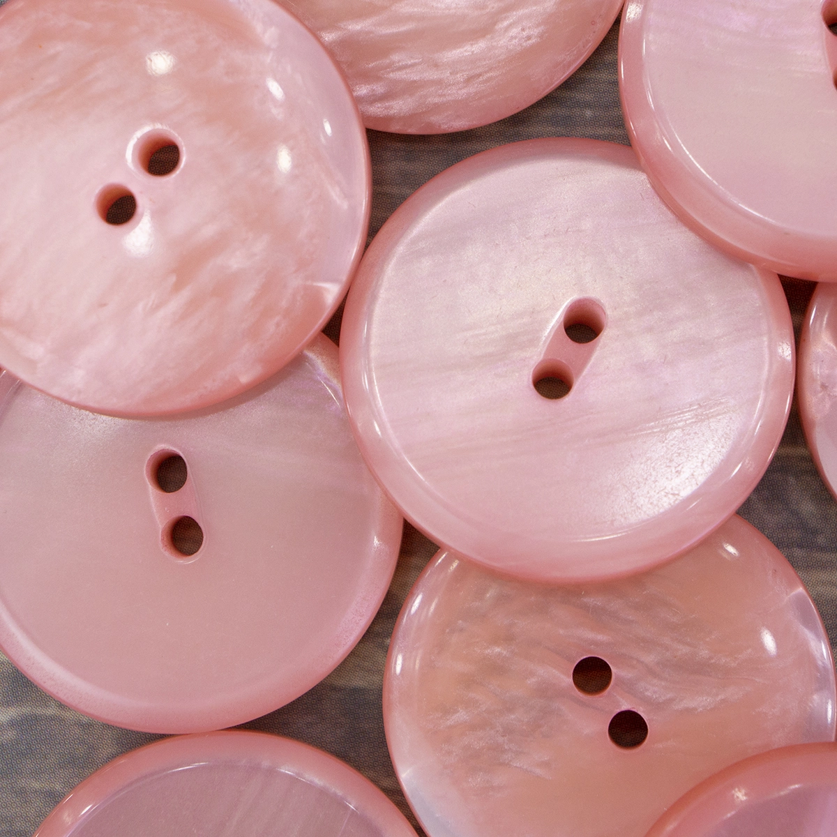 Пуговицы CONCEPT Mother of Pearl, размер 44 (28 мм), COL.56